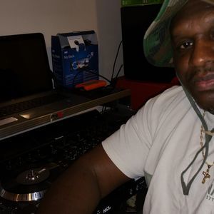 Meet your Posher, Melvin